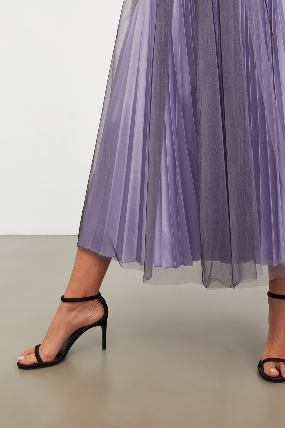 PLEATED LILAC TULLE SKIRT