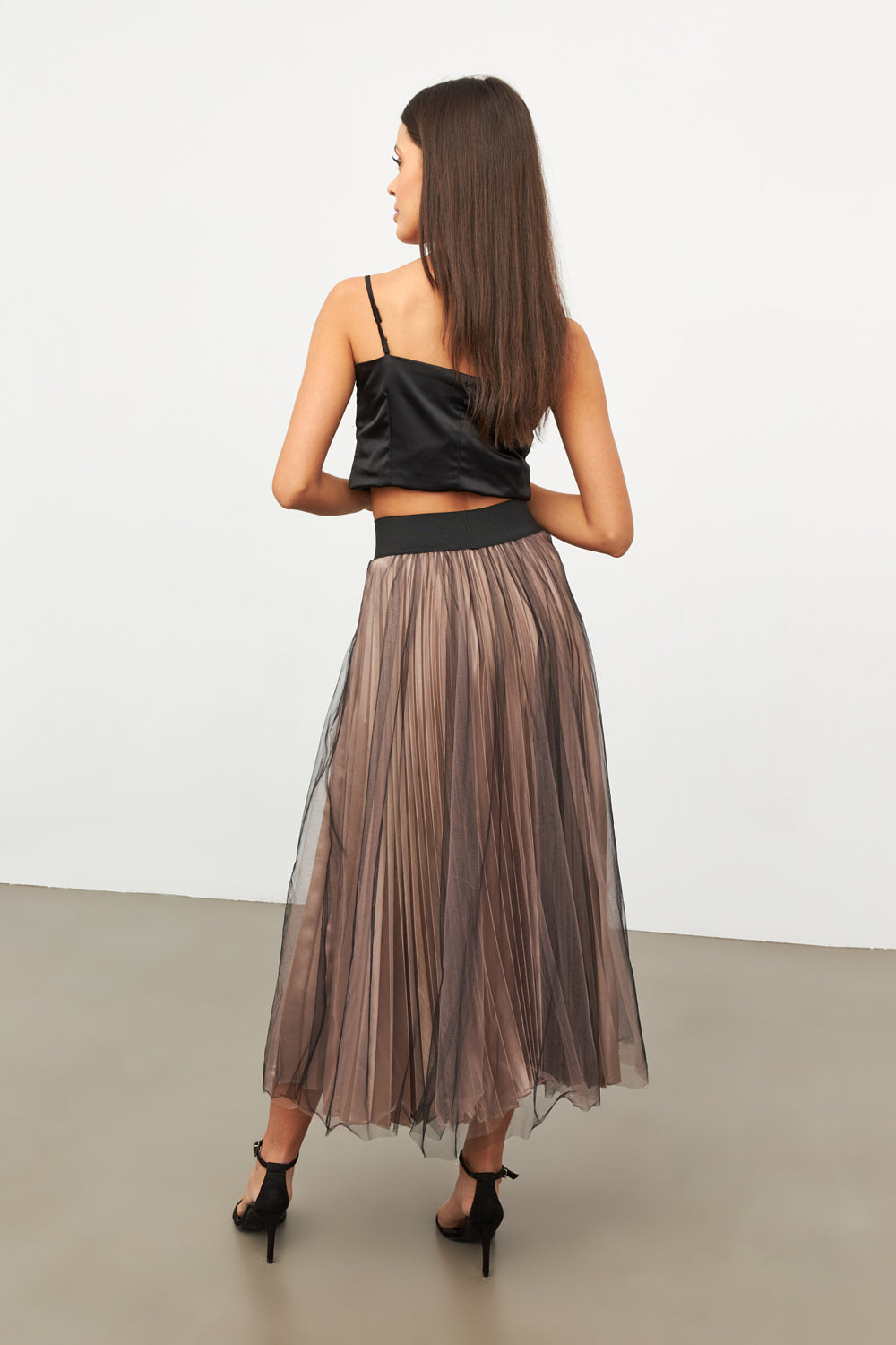 Pleated tulle outlet skirt