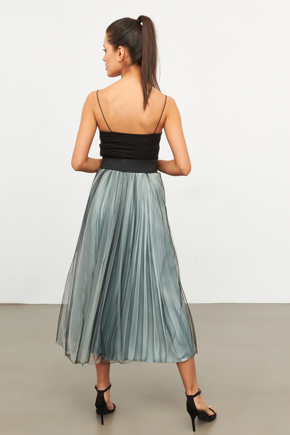 Pleated grey hotsell tulle skirt